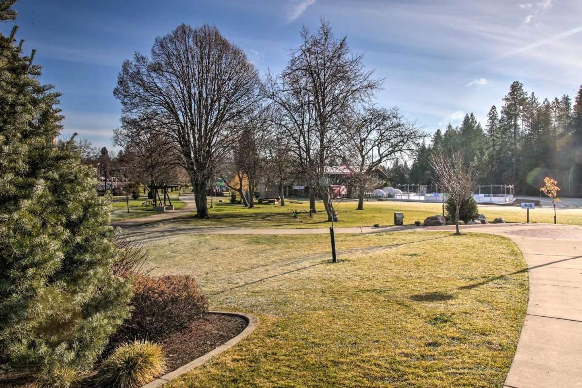 New! Unique Cottage. 1/2 Mi To Dtwn Holiday home Coeur d'Alene
