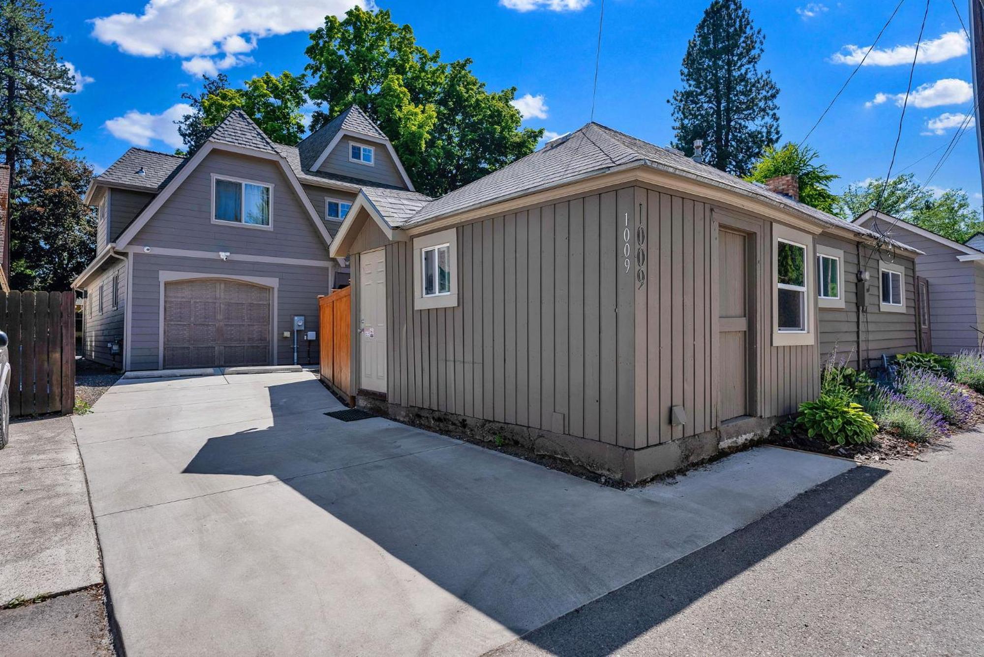 New! Unique Cottage. 1/2 Mi To Dtwn Holiday home *